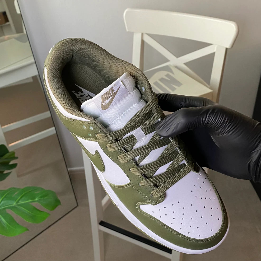 Nike SB Dunk Low “Medium Olive“