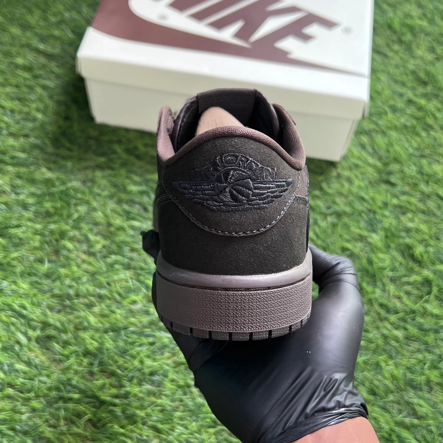 Jordan x Travis Scott Air Jordan 1 Low OG "Velvet Brown"