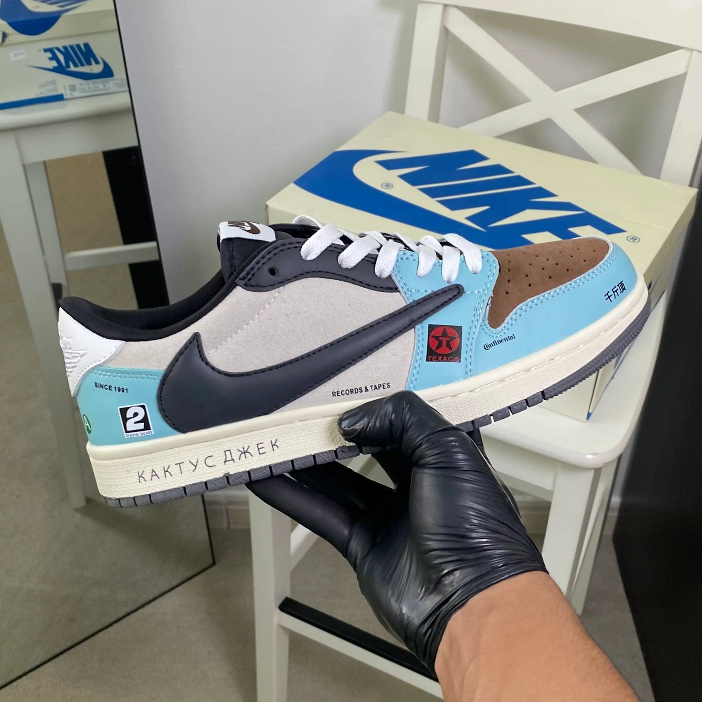 Travis Scott X Jordan 1 Low “BMW JACKBOYS