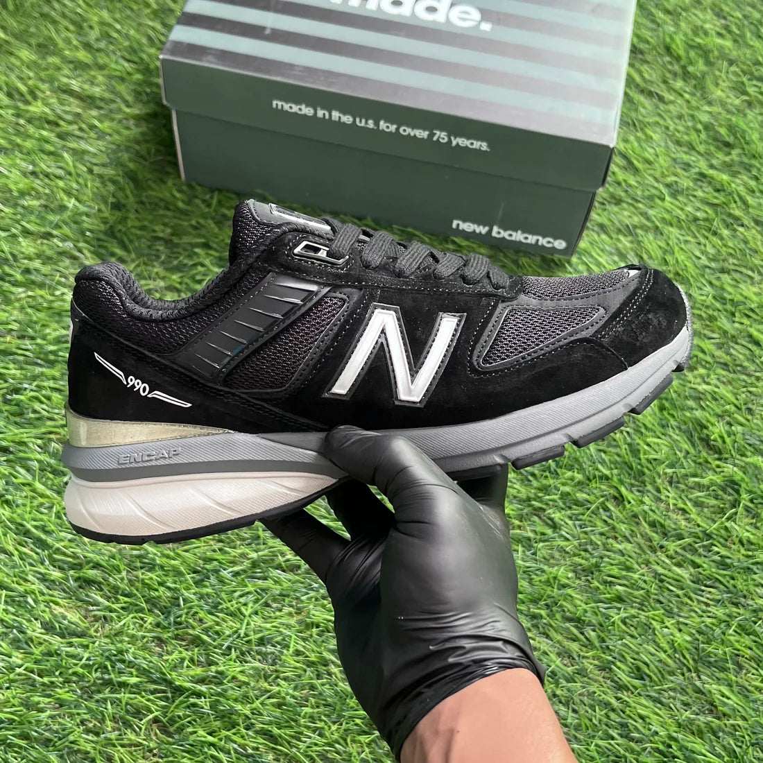 New Balance 990v5 “Black”