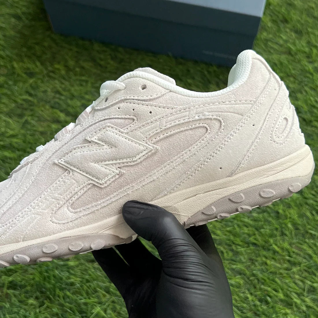 New Balance 204L “Sea Salt”