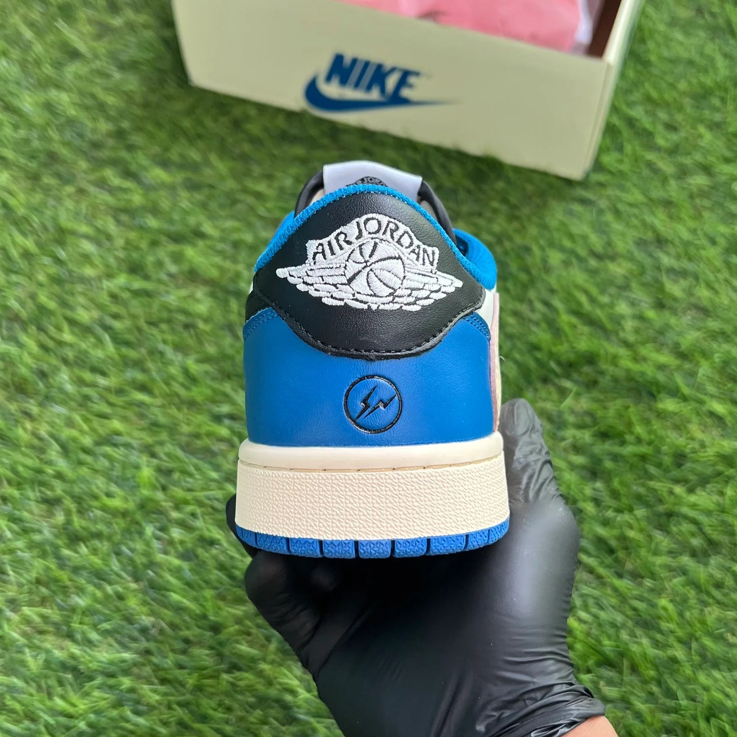 Travis Scott x Fragment Air Jordan 1 Low