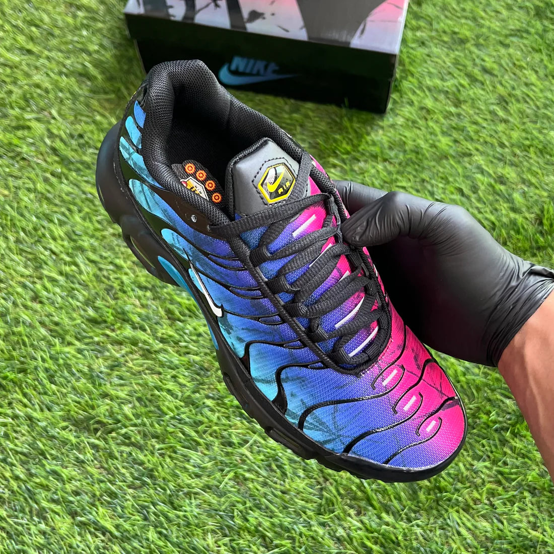 Nike Air Max Plus “25th anniversary”