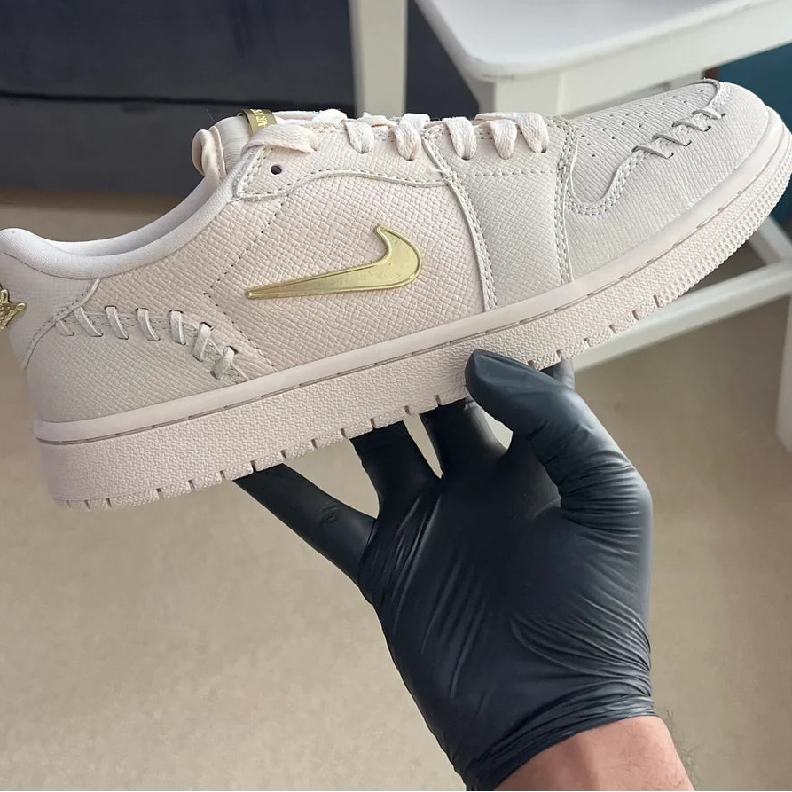 Jordan 1 Low Method of Make “Legend Light Brown”