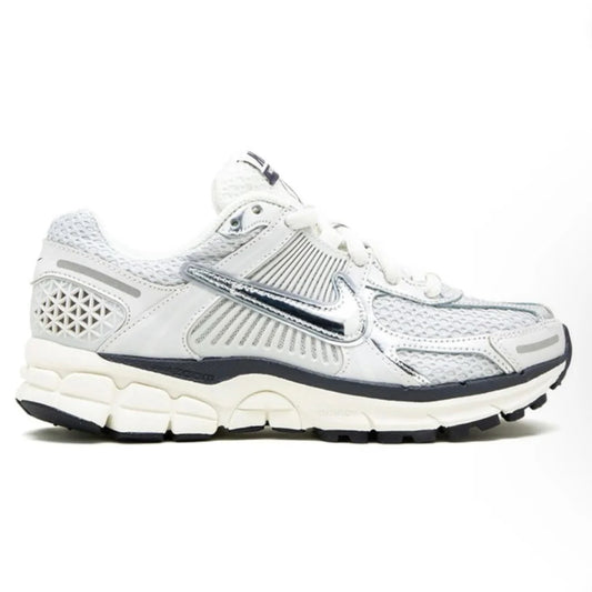 Nike Zoom Vomero 5 “Photon Dust Metallic Silver” Regular