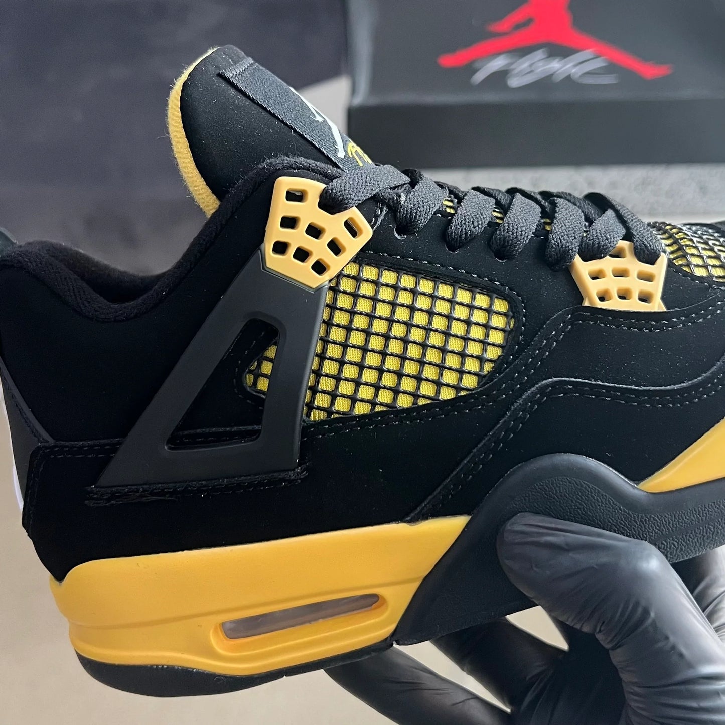 Air Jordan 4 “Yellow Thunder”