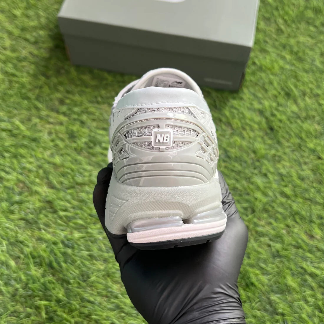 New Balance 1906L “Silver”