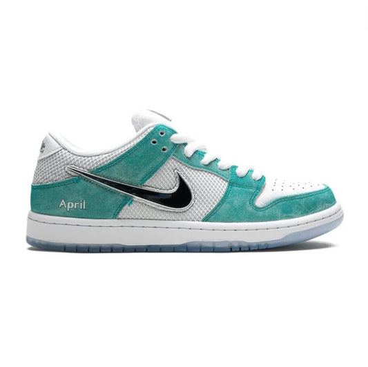 Nike Dunk Low Pro QS “April Skateboards”